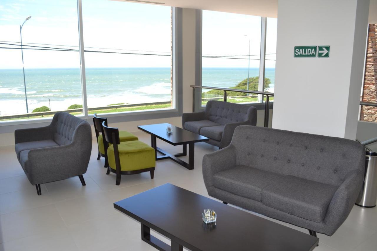 Oscar Lescano Hotel 4*