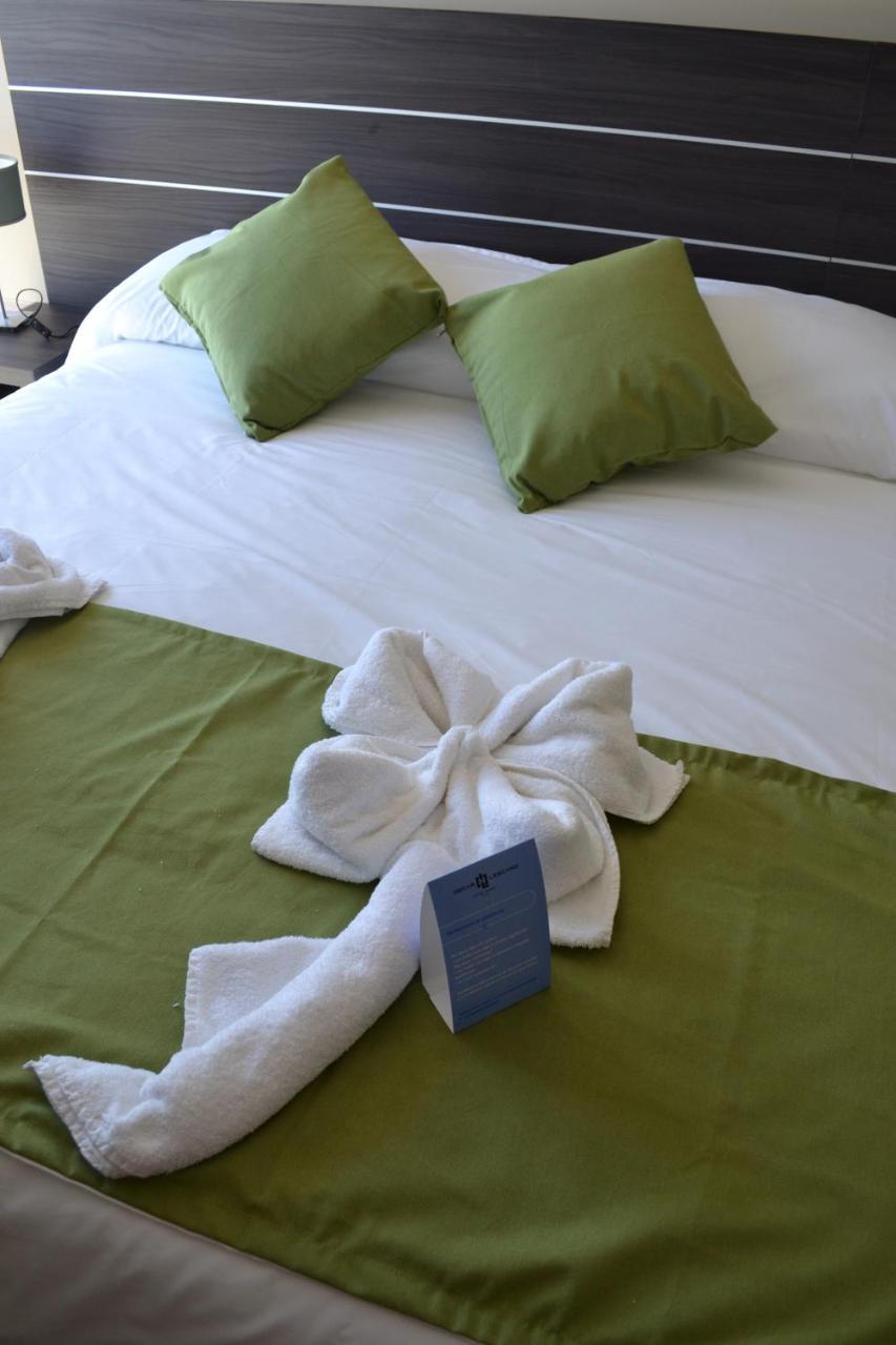 Oscar Lescano Hotel Mar del Plata